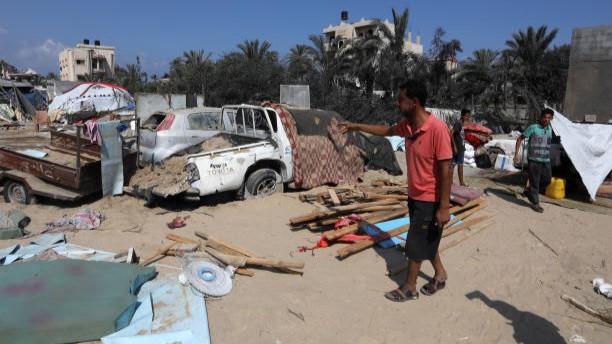 Pilu Warga Gaza Gali Pemakaman Baru Tiap 15 Menit Sekali