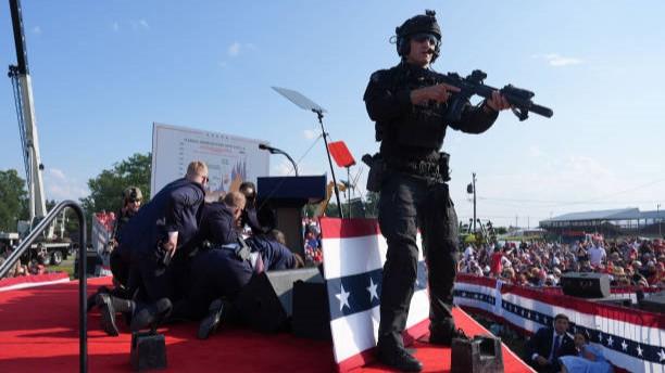 FBI Kantongi Nama Pelaku Penembakan Trump saat Kampanye Pilpres AS