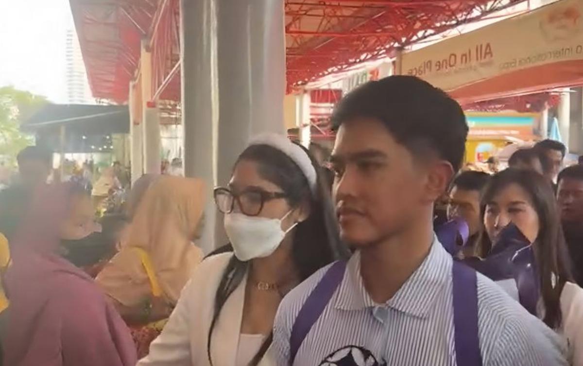 Kaesang Ajak Istri Berkeliling di Pekan Raya Jakarta