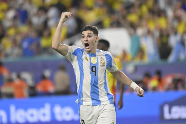 Julian Alvarez Dirumorkan akan Pindah ke Atletico Madrid?