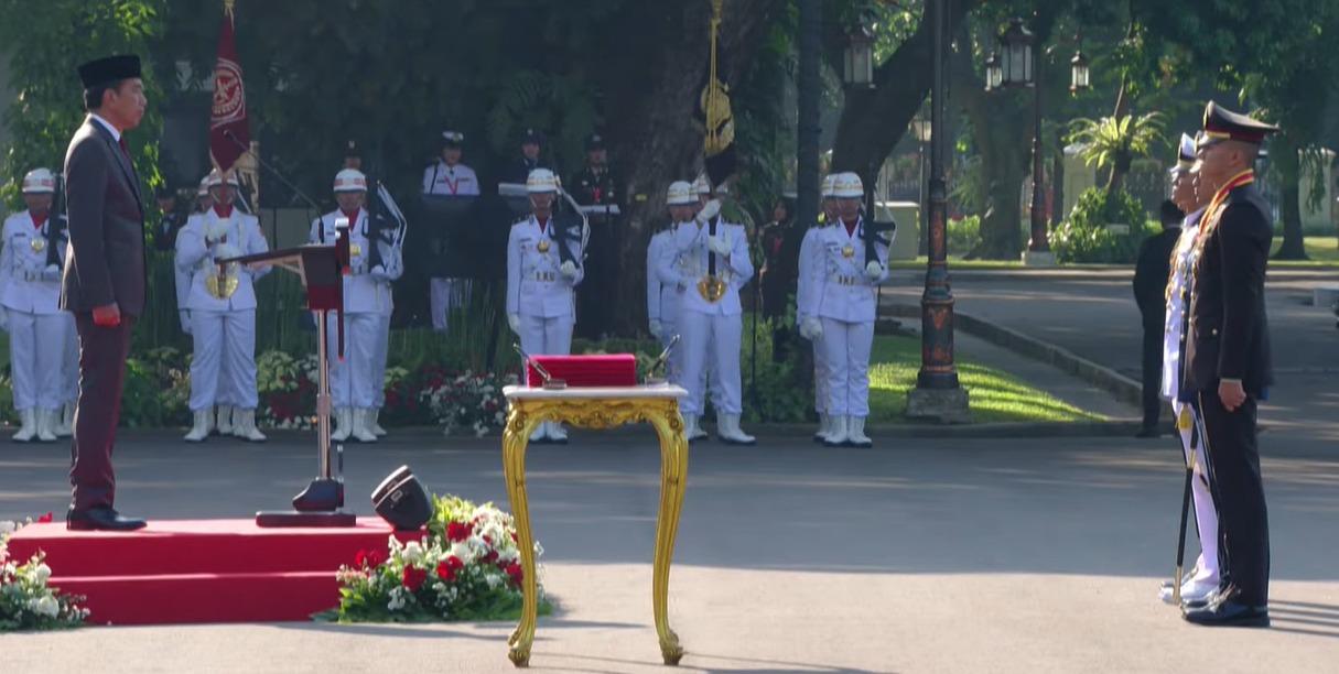 Praspa TNI-Polri Diwarnai Pengambilan Sumpah Perwira dalam 5 Bahasa, Ada Khonghucu