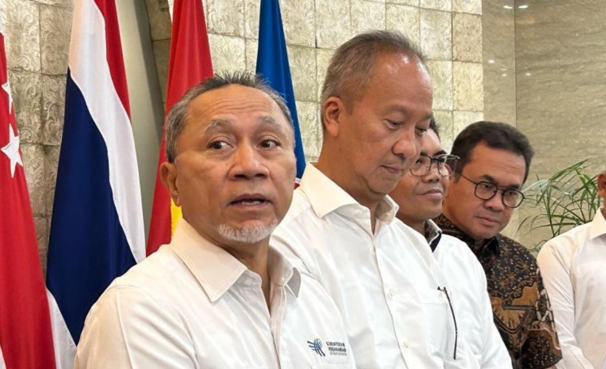 Mendag Usul Pemindahan Jalur Masuk Barang Impor ke Luar Jawa Agar Mahal