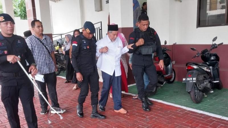 Eks Gubernur Malut Abdul Gani Bantah Kumpul Uang Rp3 Miliar untuk Sewa Wanita
