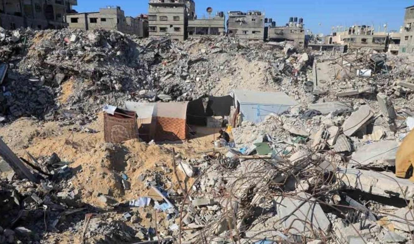 Israel Tembaki Rumah Sakit Darurat dan Pengungsian di Gaza, 30 Tewas