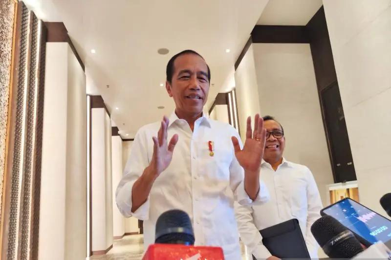 Sarapan di IKN, Jokowi Disuguhi Soto Banjar hingga Wedang Sereh