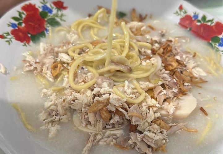 Mi Koclok Cirebon, Kuah Kentalnya Menghangatkan