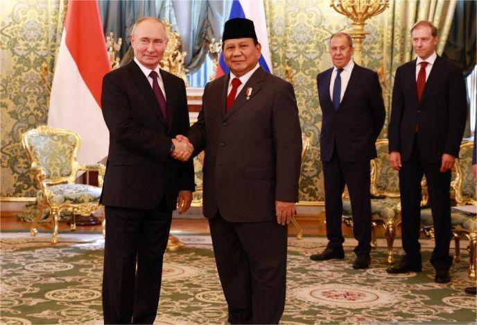 Ketua Komisi I Nilai Pertemuan Prabowo-Putin Wujud RI Konsistestan Terhadap Politik Bebas Aktif