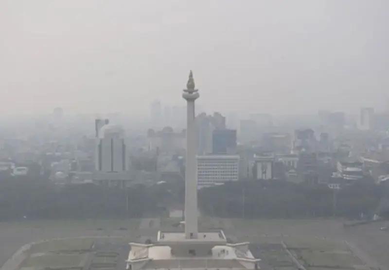 Duh! Kualitas Udara Jakarta Pagi Ini Tak Sehat, Terburuk Kedua di Dunia