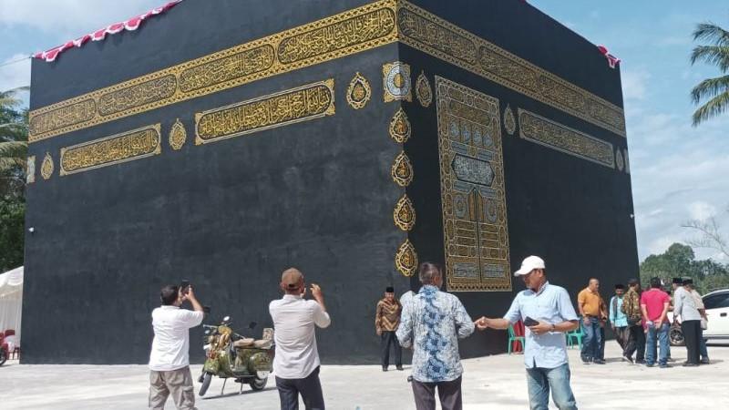 Unik! Pemprov Sumbar Bangun Masjid Serupa Ka'bah