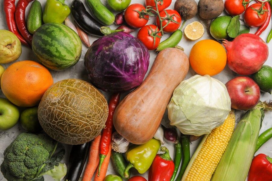 6 Sayur dan Buah Paling Kotor dengan Tingkat Pestisida Tertinggi, Apa Saja?