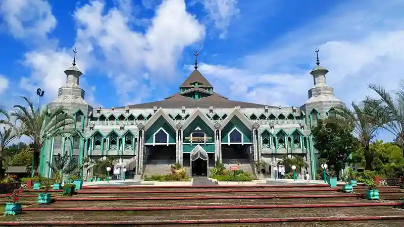 7 Fakta Menarik Tentang Masjid Al Markaz Al Islami Makassar