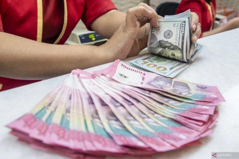 Rupiah Perkasa setelah Jokowi Lakukan Reshuffle Kabinet