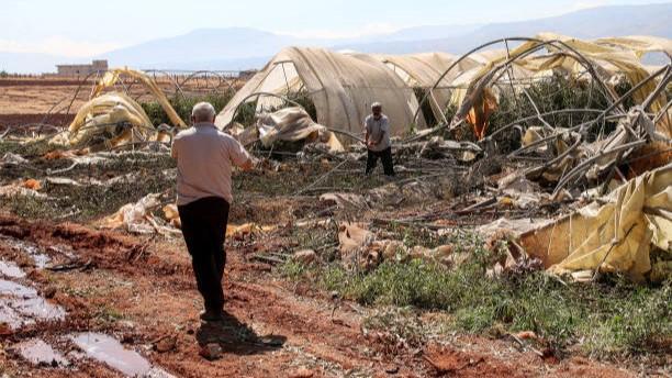 Israel Bombardir Gudang Senjata Hizbullah di Lembah Bekaa