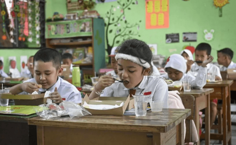 Pentingnya Badan Gizi Nasional Selektif Beri Bantuan Makanan