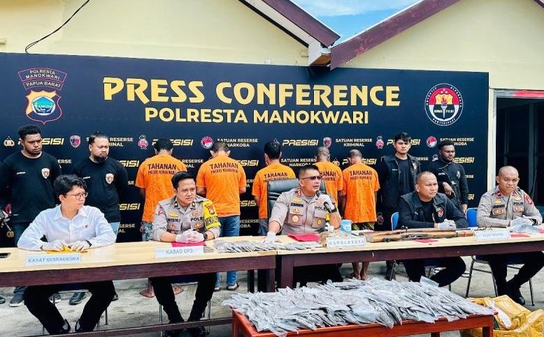 Polisi Gagalkan Penyelundupan Ganja 6 Kg di Manokwari