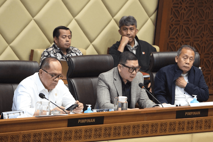 Resmi Akomodasi Putusan MK, Komitmen Komisi II Hilangkan Keraguan pada Masyarakat