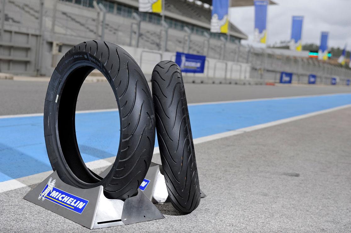 6 Kelebihan Ban Michelin Pilot Street