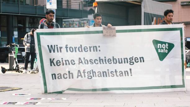 Jerman Lanjutkan Deportasi Warga Afghanistan