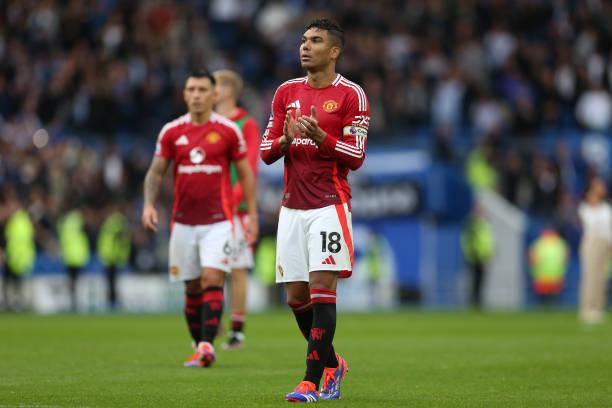 Jadi Biang Kerok Kekalahan MU atas Liverpool, Casemiro Tinggalkan Old Trafford Duluan