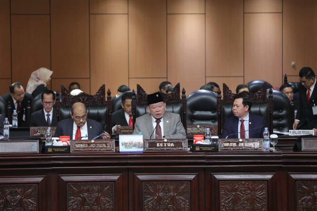 DPD RI Sahkan Pertimbangan RAPBN TA 2025 dan Peraturan DPD RI Tentang Tata Tertib