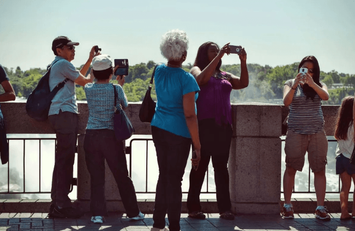 Tips Aman dari Copet saat Bepergian ke Luar Negeri