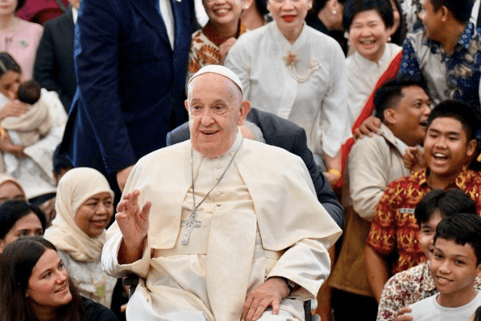 Mengenal Paus Fransiskus, Ternyata Lulusan Teknik Kimia dan Peraih Gelar Filsafat