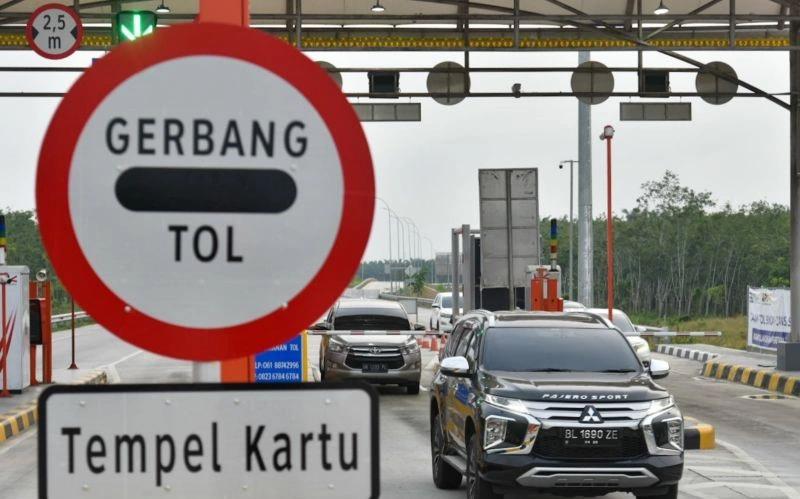 Presiden Jokowi Resmikan Infrastruktur Tol di Sumatera Utara