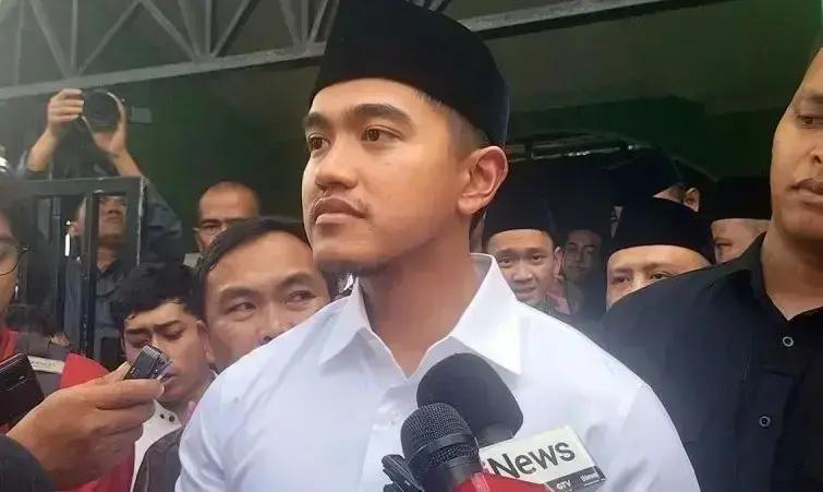 Jokowi dan Gibran Komentar soal Tudingan Gratifikasi Jet Pribadi Kaesang