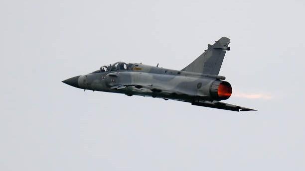 Jet Tempur Taiwan Jatuh di Laut saat Latihan, Pilot Selamat