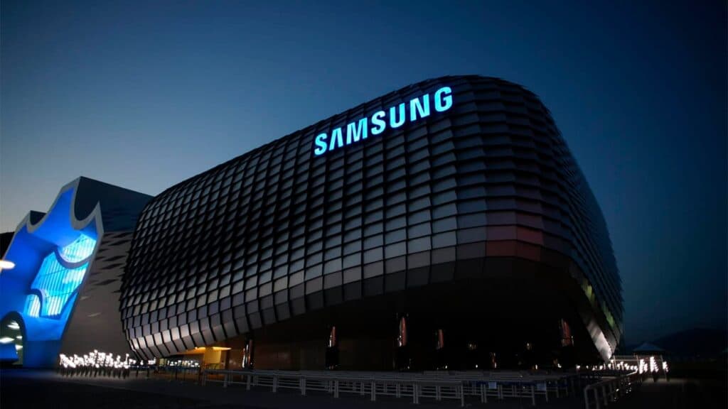 Samsung Dikabarkan Berencana PHK Karyawan hingga 30 Persen