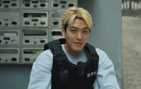 Kim Woo-bin Naik Berat Badan 8 Kg Demi Peran di Film 'Officer Black Belt'