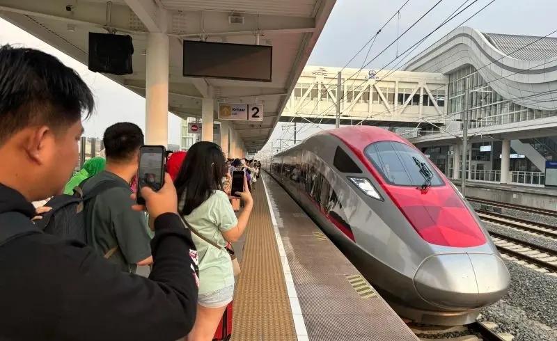 Titik Gempa Dekat Jalur Kereta Cepat Whoosh: KCIC Tegaskan Keamanan Infrastruktur