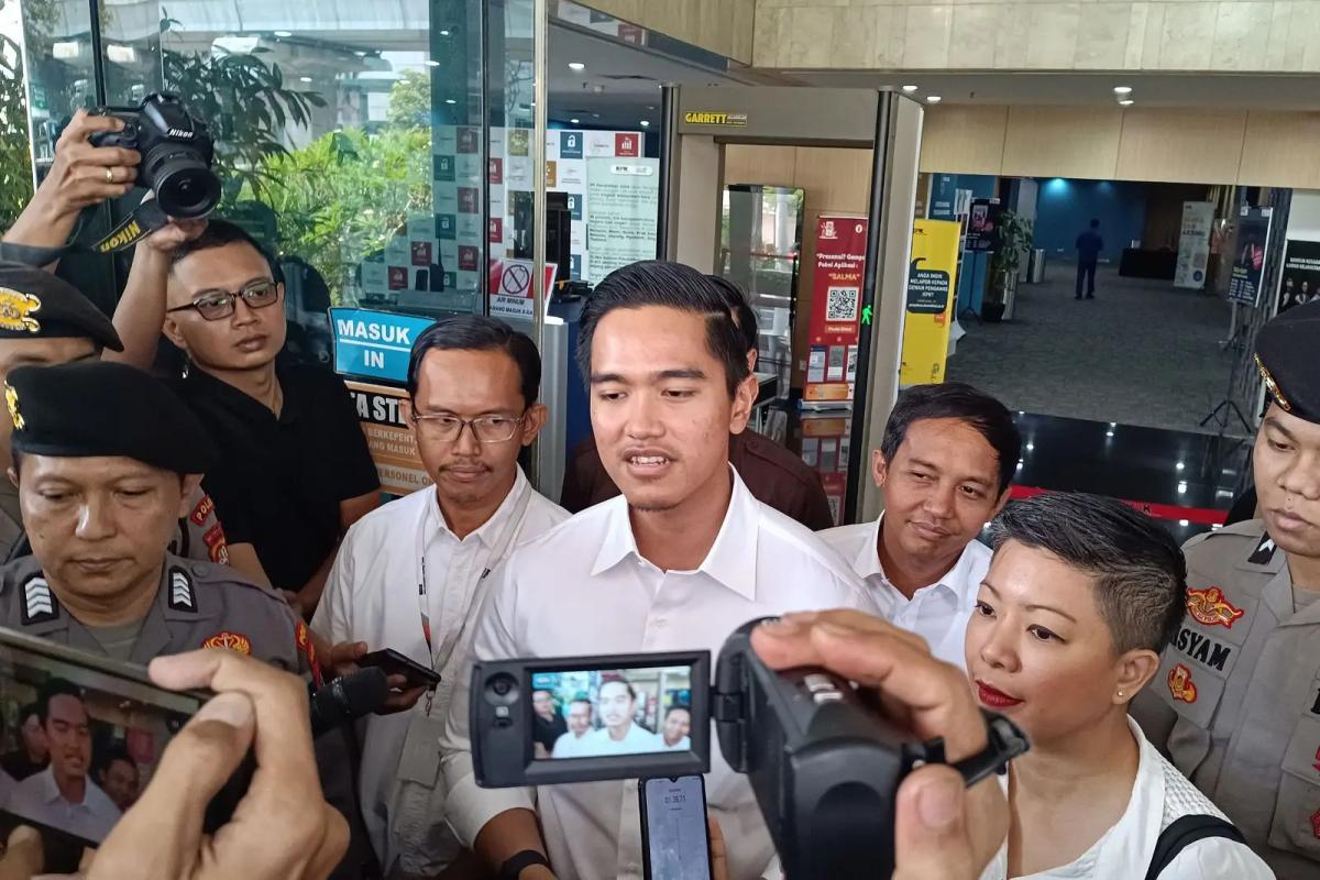 Istana Bantah Gaya Hidup Kaesang Mewah dan Dapat Fasilitas Jet Pribadi