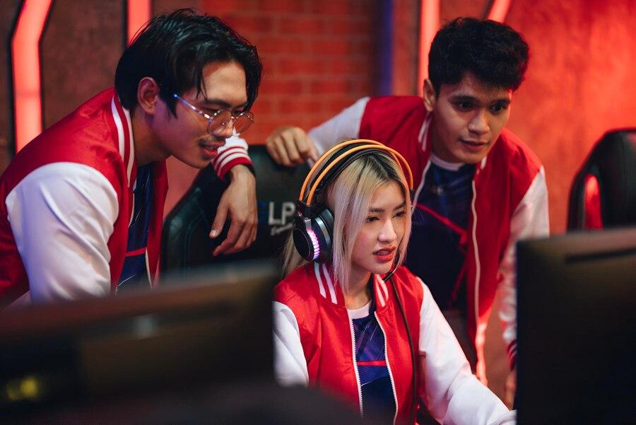 8 Tips Menjadi Atlet Esport Sukses: Panduan untuk Pemula