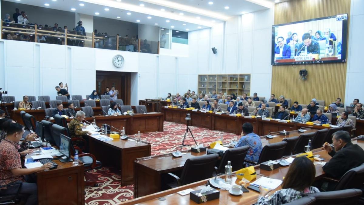 Transformasi BUMN hingga Permasalahan Perdagangan Jadi Fokus Komisi VI