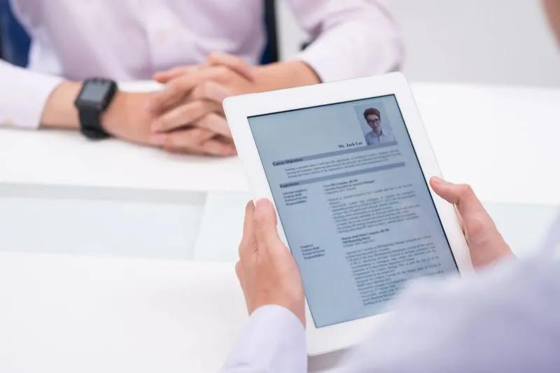 5 Rekomendasi Website Pembuat CV ATS