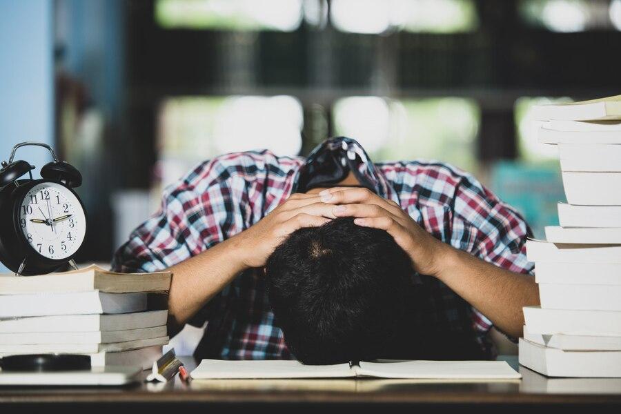 Apa Arti Under Pressure? Simak Arti, Penyebab, dan Cara Mengatasinya