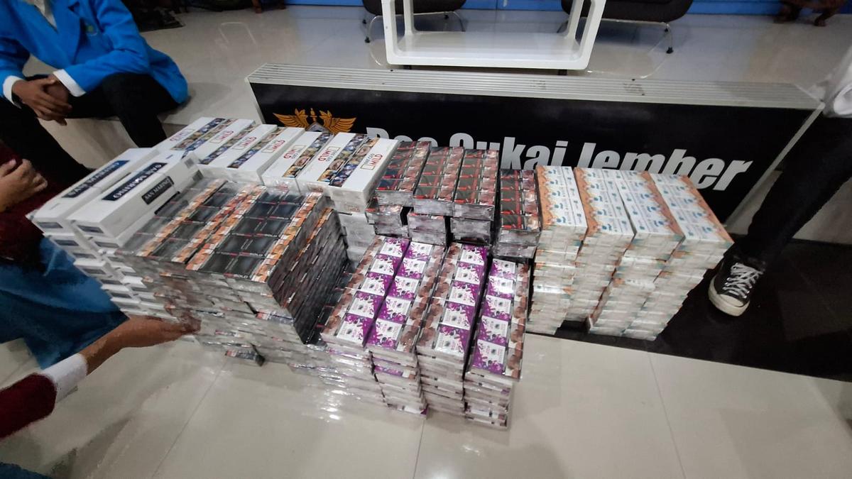 Penindakan 400 Ribu Batang Rokok Ilegal di Ruas Tol Gempol-Pasuruan