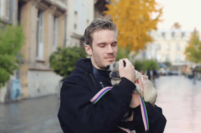 Berapa Gaji YouTuber PewDiePie? Mengungkap Penghasilan Fantastis dari Konten Kreatif