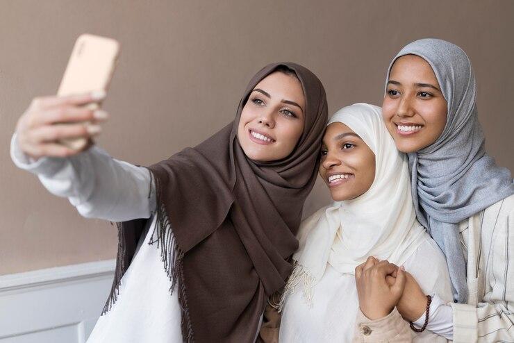 11 Ide Seru untuk Quality Time Bersama Sahabat