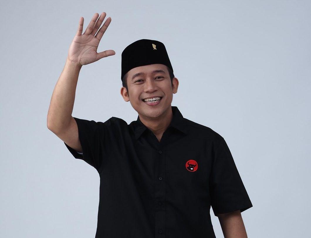 Punya Latar Belakang Keguruan, Denny Cagur Harap Bisa Urai Masalah Pendidikan di Indonesia