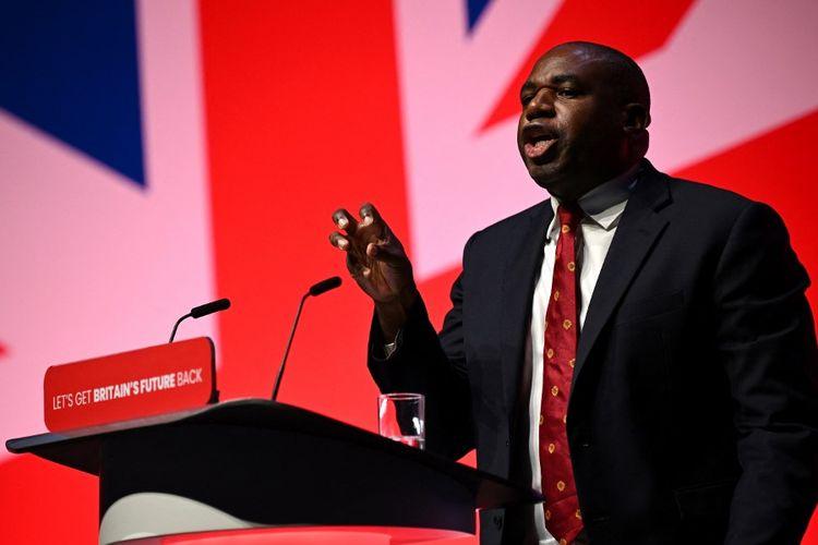 Menlu Inggris David Lammy Serukan Warga Inggris Segera Tinggalkan Lebanon