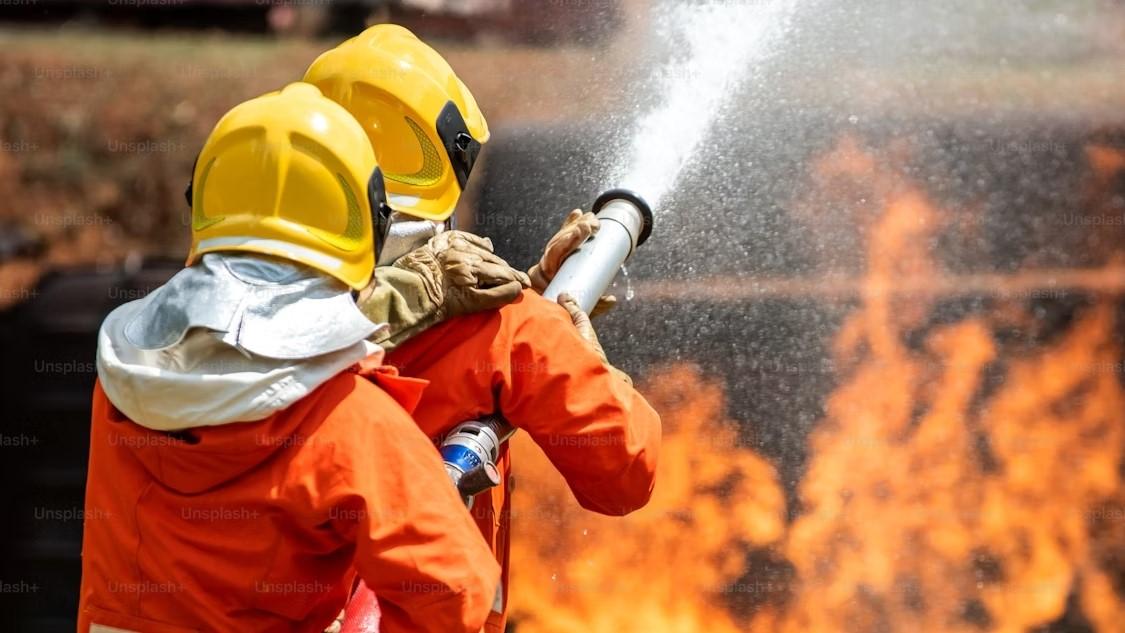 Pabrik Pulpen di Kota Tangerang Terbakar, Dipicu Korsleting Listrik