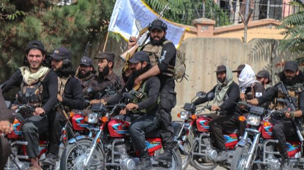 Rusia Pertimbangkan Hapus Taliban dari Daftar Organisasi Teroris