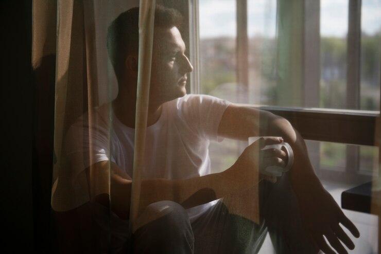 6 Penyebab Seseorang Menjadi Introvert
