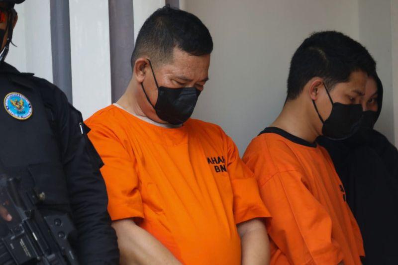 BNN: Dalang Pabrik Pil PCC di Rumah Mewah Serang Dikenal Antisosial