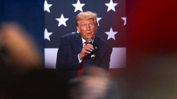 Donald Trump Serukan Serangan Israel ke Fasilitas Nuklir Iran