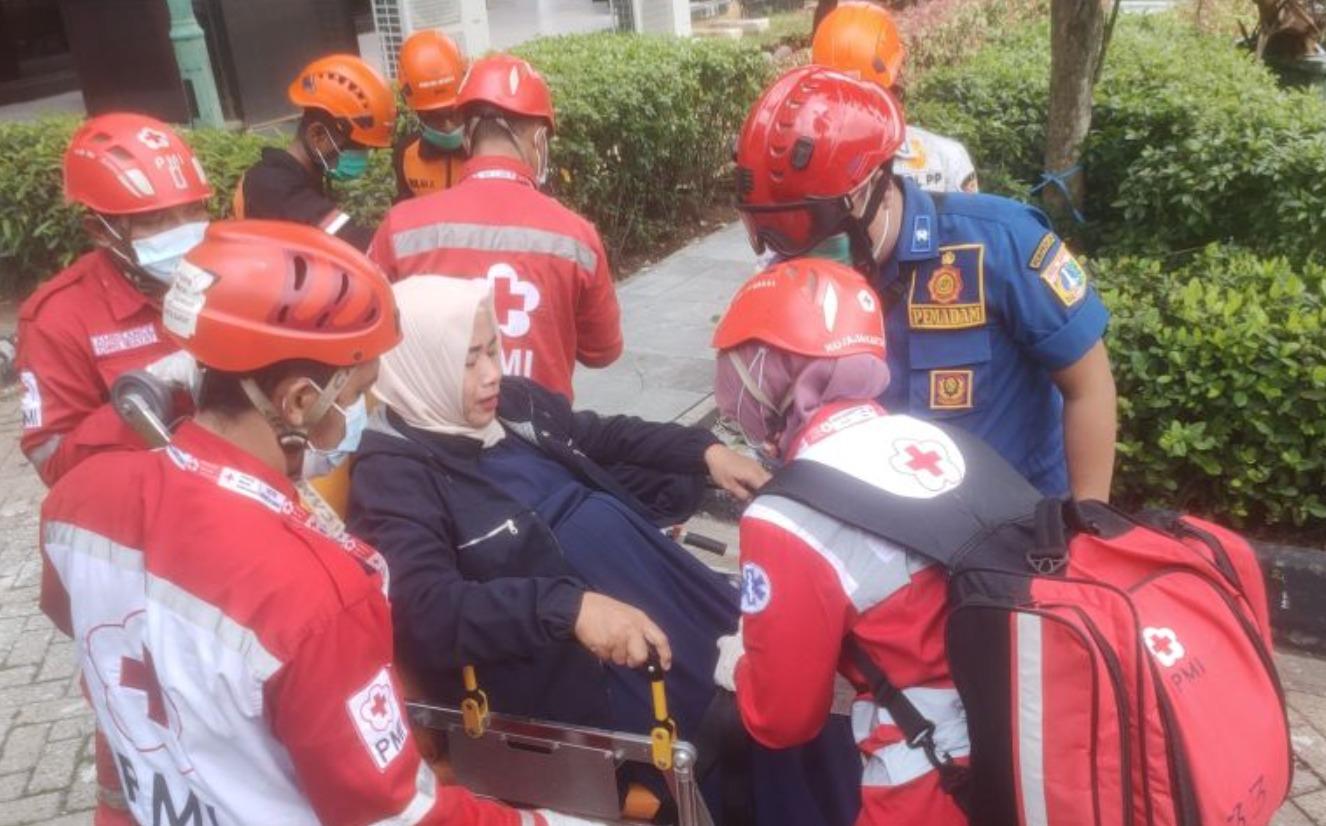 Simulasi Gempa Megathrust di Kantor Wali Kota Jakbar: 300 Orang Terlibat, Begini Proses Evakuasinya