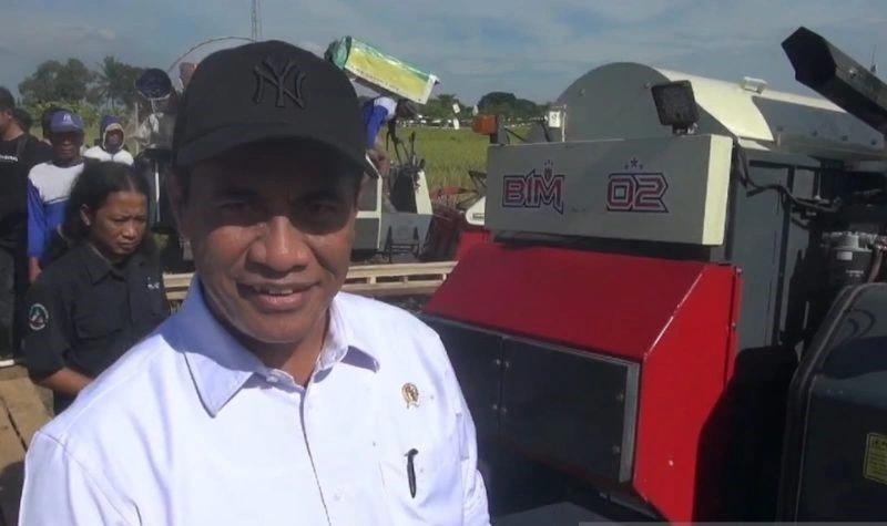 Mekanisasi Pertanian Bikin Mentan Pede Produksi Beras 32 Juta Ton di Sulsel