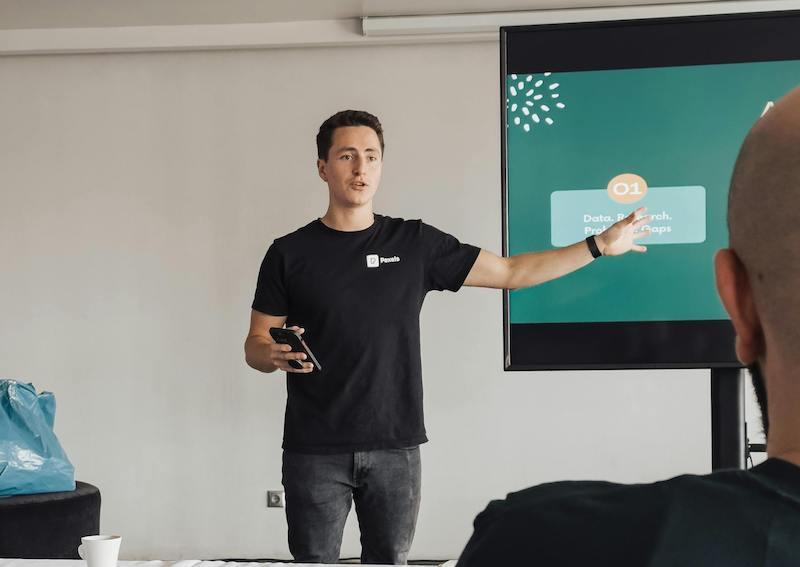 Cara Singkat Membuat PPT yang Efektif